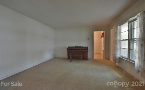 447 Paddock Pl, Lancaster, SC 29720 photo 5
