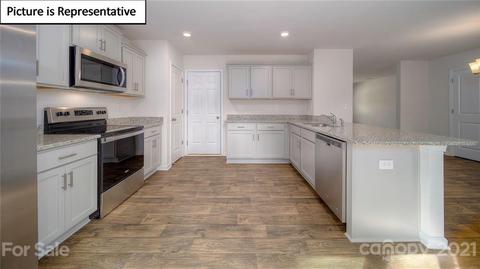 424 Bennington Dr, Stanley, NC 28164 photo 7