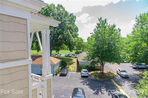 1136 Torrence Cir, Davidson, NC 28036 photo 9