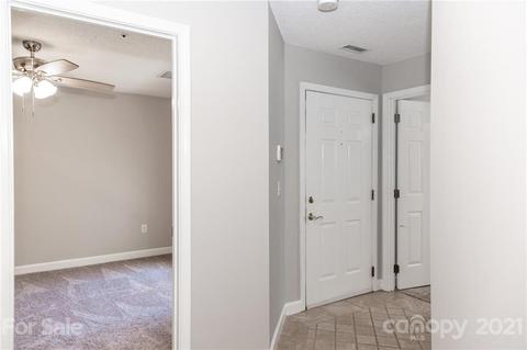 1136 Torrence Cir, Davidson, NC 28036 photo 11