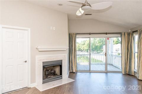 1136 Torrence Cir, Davidson, NC 28036 photo 18