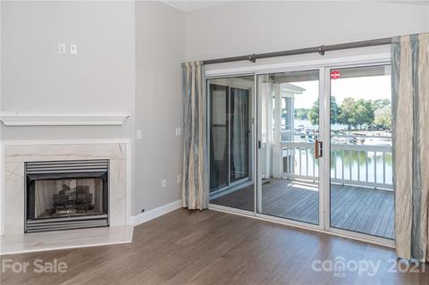 1136 Torrence Cir, Davidson, NC 28036 photo 6