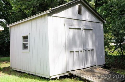 413 Gillsbrook Rd, Lancaster, SC 29720 photo 6