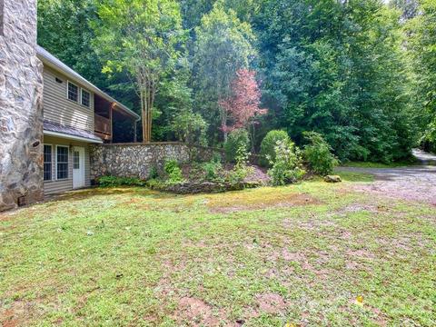 301 Jade Rd, Sylva, NC 28779 photo 2