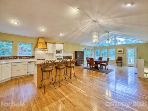 301 Jade Rd, Sylva, NC 28779 photo 10