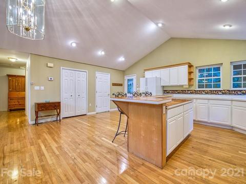 301 Jade Rd, Sylva, NC 28779 photo 12