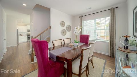 239 Final Stretch Ln, Clover, SC 29710 photo 8