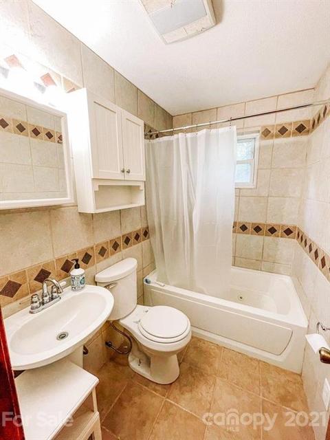 111 Jaffe Rd, Rosman, NC 28772 photo 5