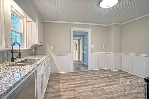 609 E 12th St, Kannapolis, NC 28083 photo 13