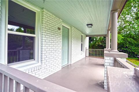 609 E 12th St, Kannapolis, NC 28083 photo 5