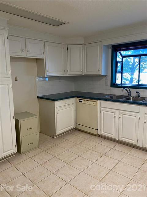 8172 Normandy Rd, Denver, NC 28037 photo 6