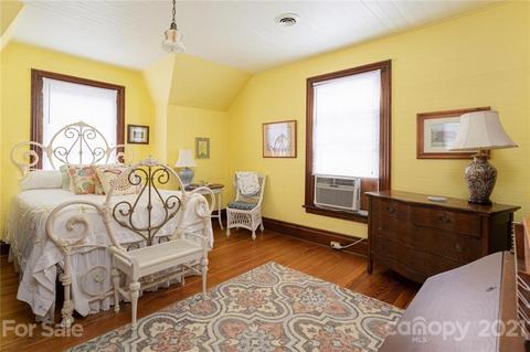 85 Coates St, Saluda, NC 28773 photo 23