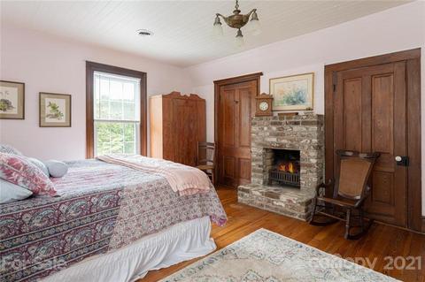 85 Coates St, Saluda, NC 28773 photo 22