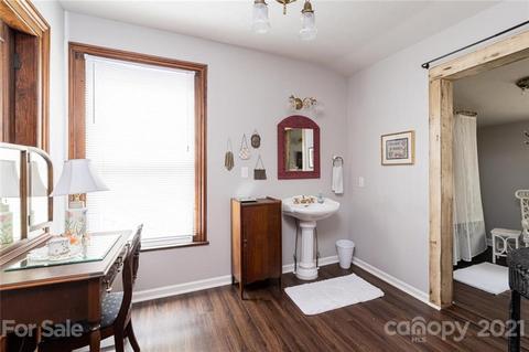 85 Coates St, Saluda, NC 28773 photo 25