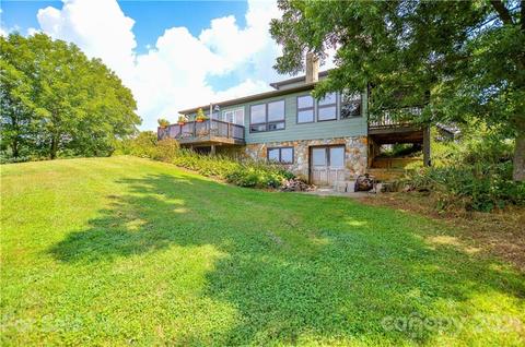 601 N Meadow Rd, Harmony, NC 28634 photo 6