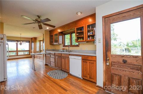601 N Meadow Rd, Harmony, NC 28634 photo 12