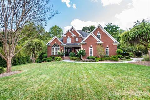 6330 Dwayne Starnes Dr, Hickory, NC 28602 photo 4