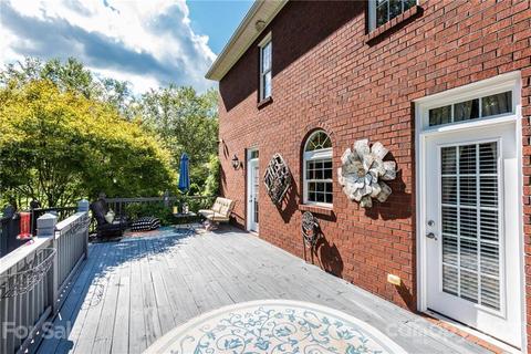 6330 Dwayne Starnes Dr, Hickory, NC 28602 photo 10