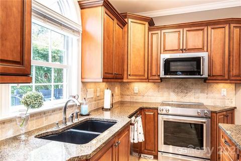 6330 Dwayne Starnes Dr, Hickory, NC 28602 photo 19
