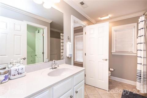6330 Dwayne Starnes Dr, Hickory, NC 28602 photo 38