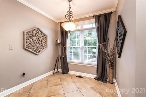 6330 Dwayne Starnes Dr, Hickory, NC 28602 photo 24