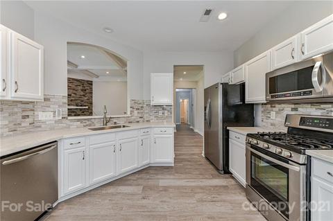 21729 Torrence Chapel Rd, Cornelius, NC 28031 photo 11