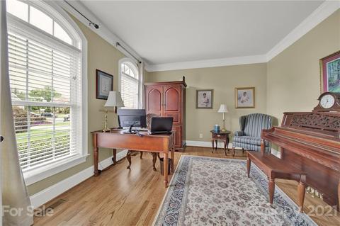 4509 Shadow Moss Cir, Fort Mill, SC 29708 photo 3