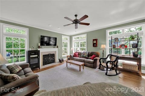 4509 Shadow Moss Cir, Fort Mill, SC 29708 photo 5