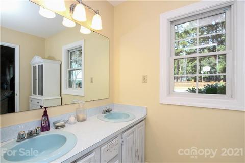 3671 Waterview Ln, Terrell, NC 28682 photo 21