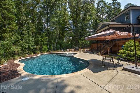 690 Arrow Point Ln, Davidson, NC 28036 photo 7