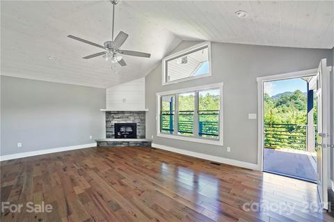 68 Clear View Dr, Mars Hill, NC 28754 photo 3