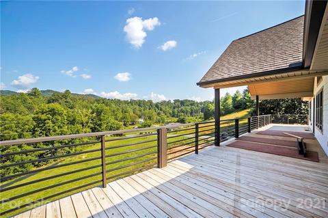 68 Clear View Dr, Mars Hill, NC 28754 photo 2