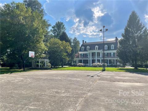 401 E Main St, Brevard, NC 28712 photo 11