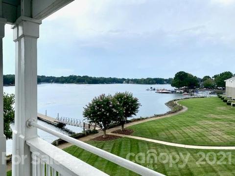 1342 Torrence Cir, Davidson, NC 28036 photo 3