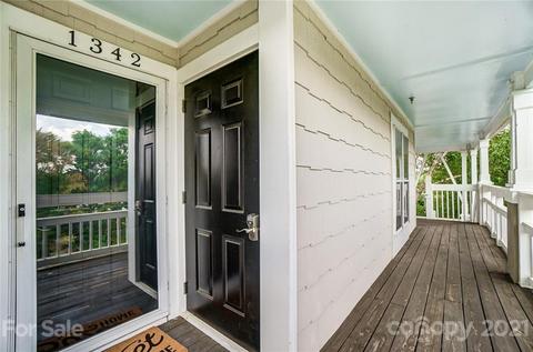 1342 Torrence Cir, Davidson, NC 28036 photo 7