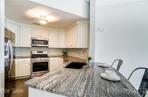 1342 Torrence Cir, Davidson, NC 28036 photo 9