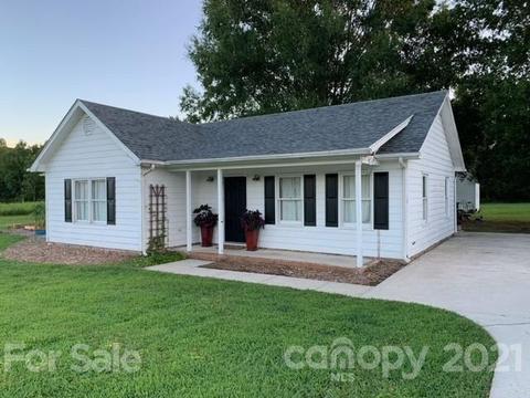 4308 Deerfield Dr, Monroe, NC 28112 photo 4