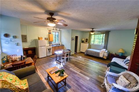 528 Wilderness Rd, Tryon, NC 28782 photo 25