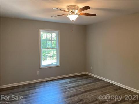 5032 Jordan Valley Dr, Trinity, NC 27370 photo 5