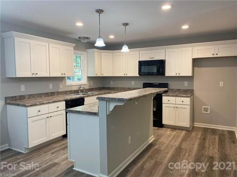 5032 Jordan Valley Dr, Trinity, NC 27370 photo 3