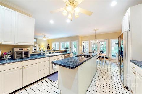 305 Dorsett Downs, Fort Mill, SC 29708 photo 14