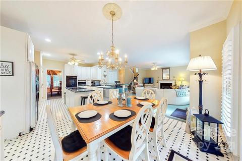 305 Dorsett Downs, Fort Mill, SC 29708 photo 15