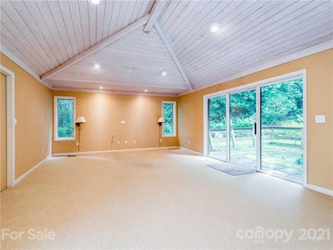 109 Greenleaf Dr, Flat Rock, NC 28731 photo 12