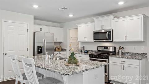 312 Gaines Dr, Clover, SC 29710 photo 7