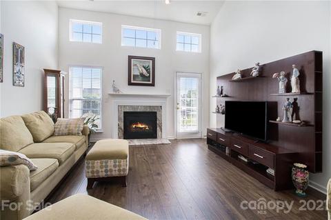 287 Garnet Ct, Fort Mill, SC 29708 photo 9