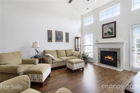 287 Garnet Ct, Fort Mill, SC 29708 photo 10
