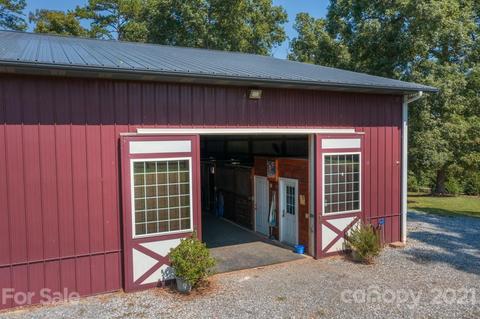 2667 Bill Collins Rd, Tryon, NC 28782 photo 6