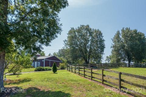 2667 Bill Collins Rd, Tryon, NC 28782 photo 12