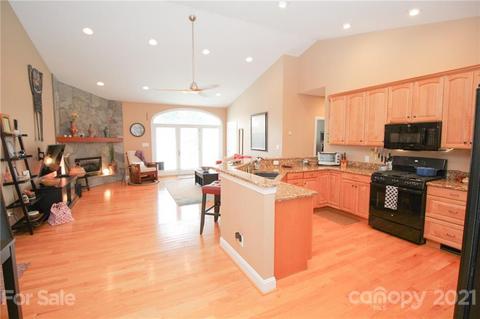 2481 Genes Loop, Morganton, NC 28655 photo 25