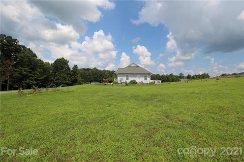2481 Genes Loop, Morganton, NC 28655 photo 5